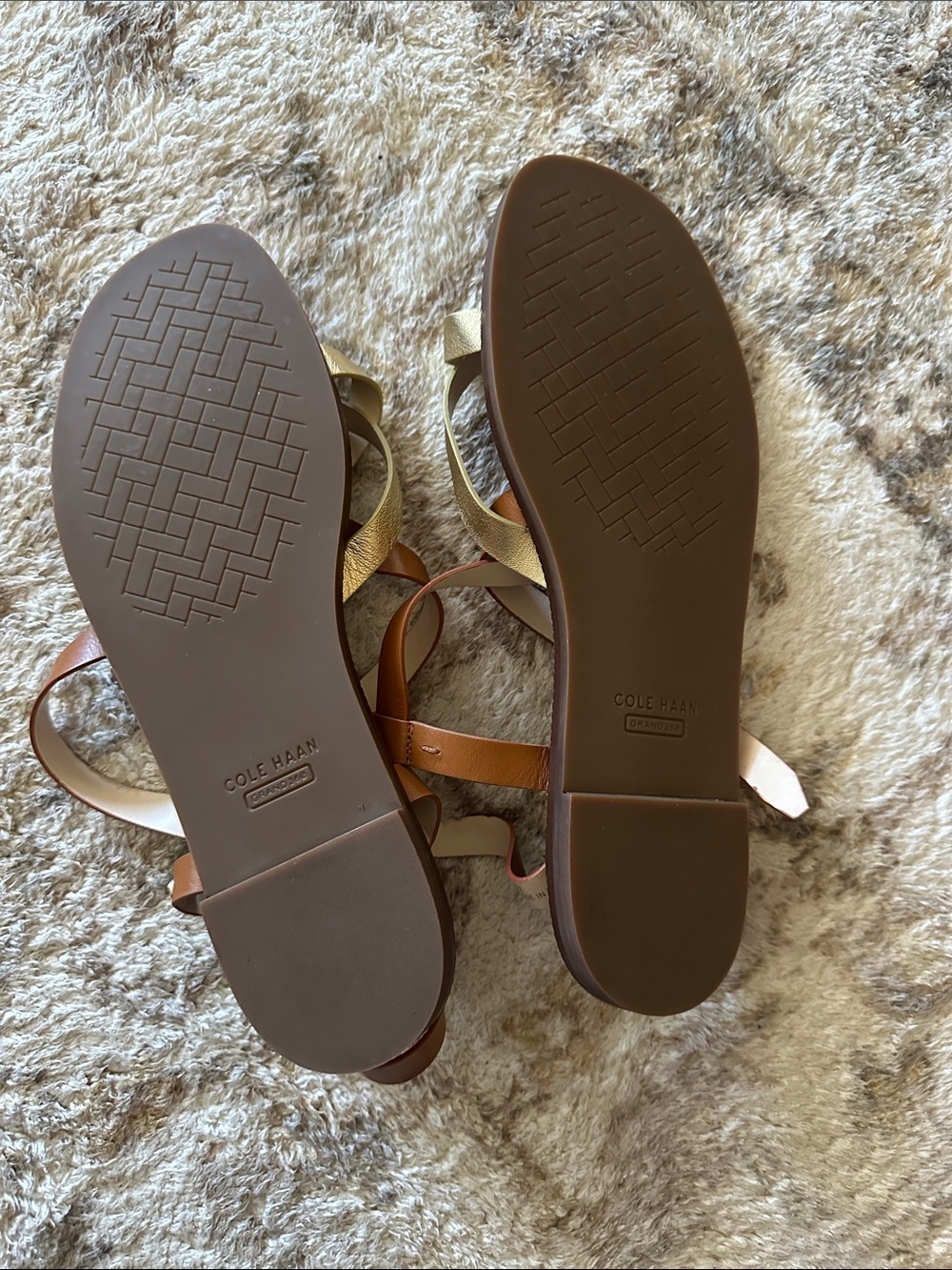 Cole Haan Women's Brown & Gold Strappy Leather Sandals size 8 - Picture 3 of 3